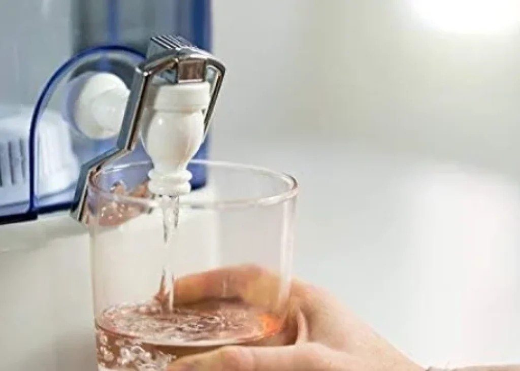 Robinet du distributeur d'eau