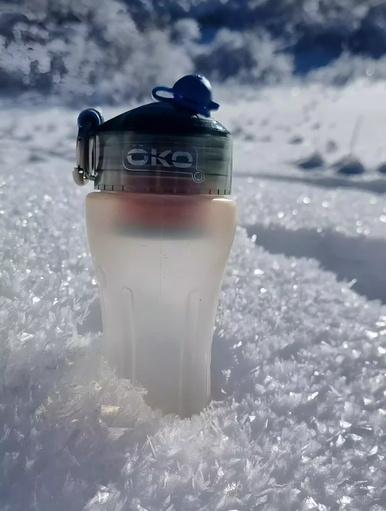 Gourde ÖKO dans la neige