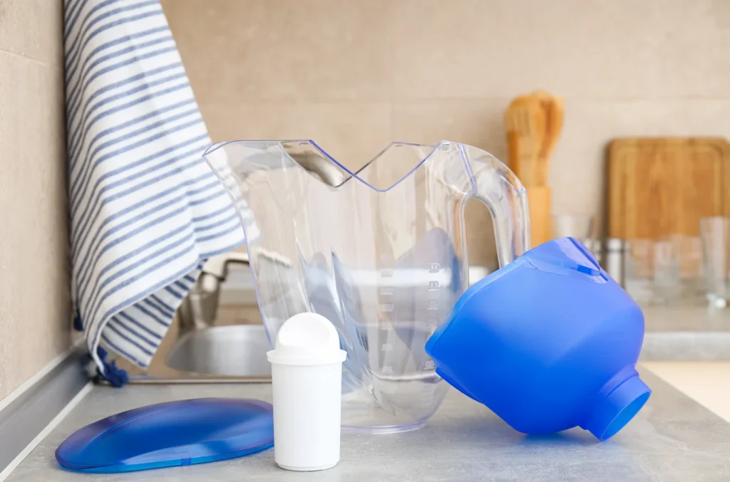 Nettoyage d'une carafe filtrante
